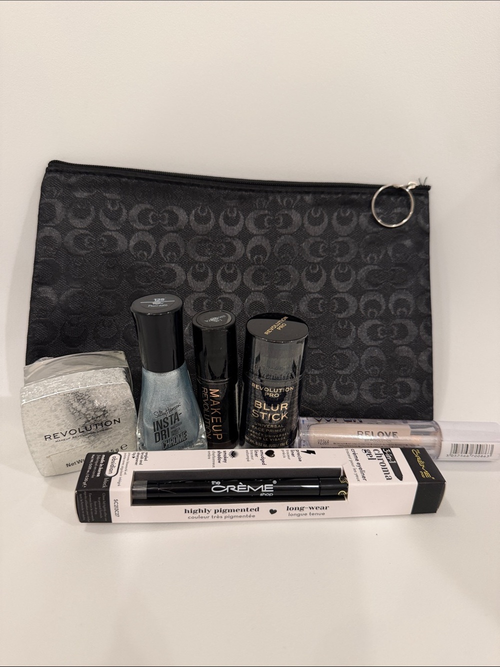 Revolution, Crème Shop Makeup Set with Black Pouch and Silver Accents- Gift Set